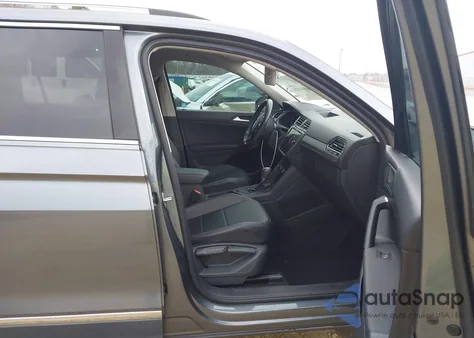 2019 Volkswagen Tiguan 2.0T Se/2.0T Sel/2.0T Sel R-Line/2.0T Sel R-Line Black from USA, damaged, VIN 3VV3B7AX7KM102313